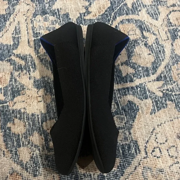 Rothy's Black Slip-On Flats with Blue Trim size 8 1/2 - Picture 10 of 12